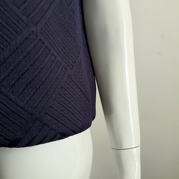 Country Road Navy Blue Textured Structured Crop Top Size L - Picture 8 of 12